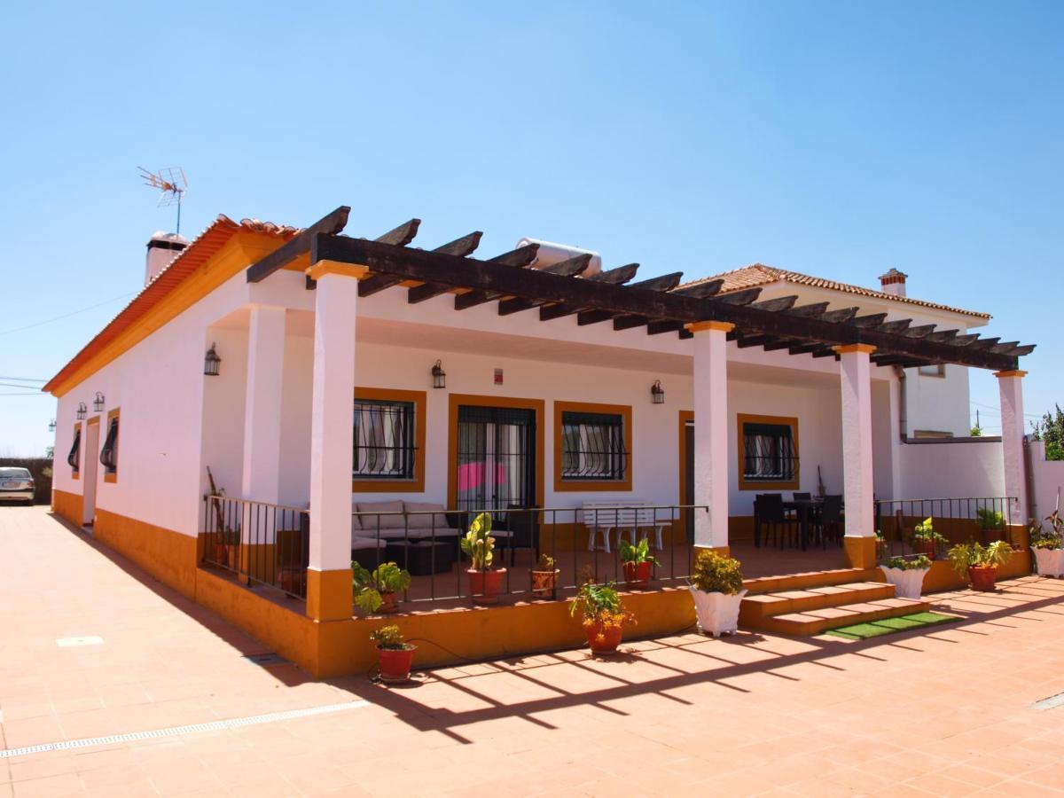 Chale Chafaris D'El Rei Villa Elvas Ngoại thất bức ảnh